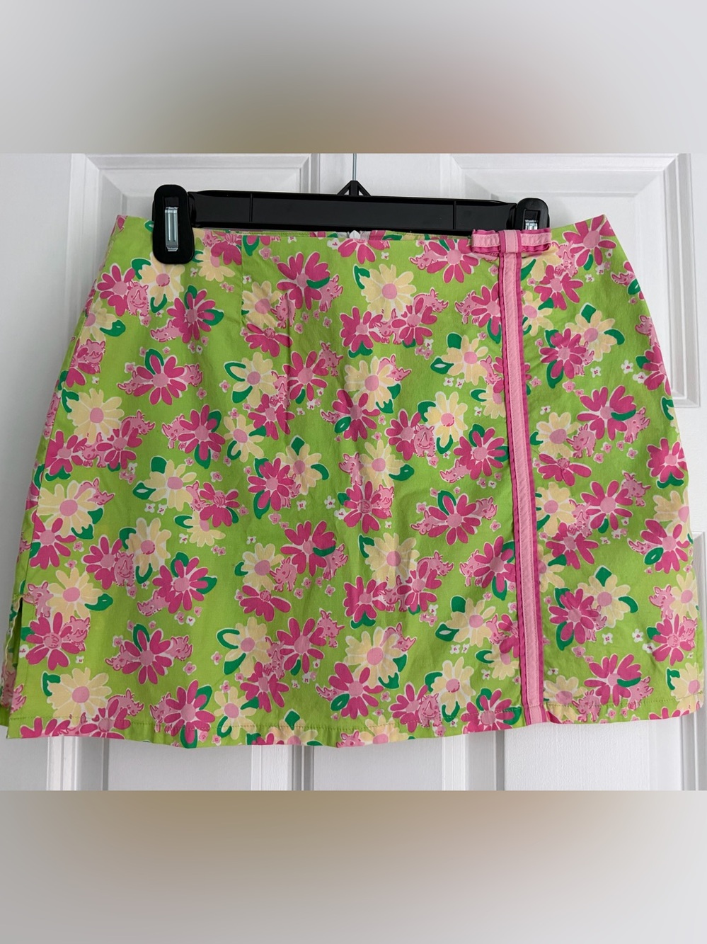 Lilly Pulitzer Vintage Lime Green Floral Skort Mini Skirt with Pink Trim Size 6